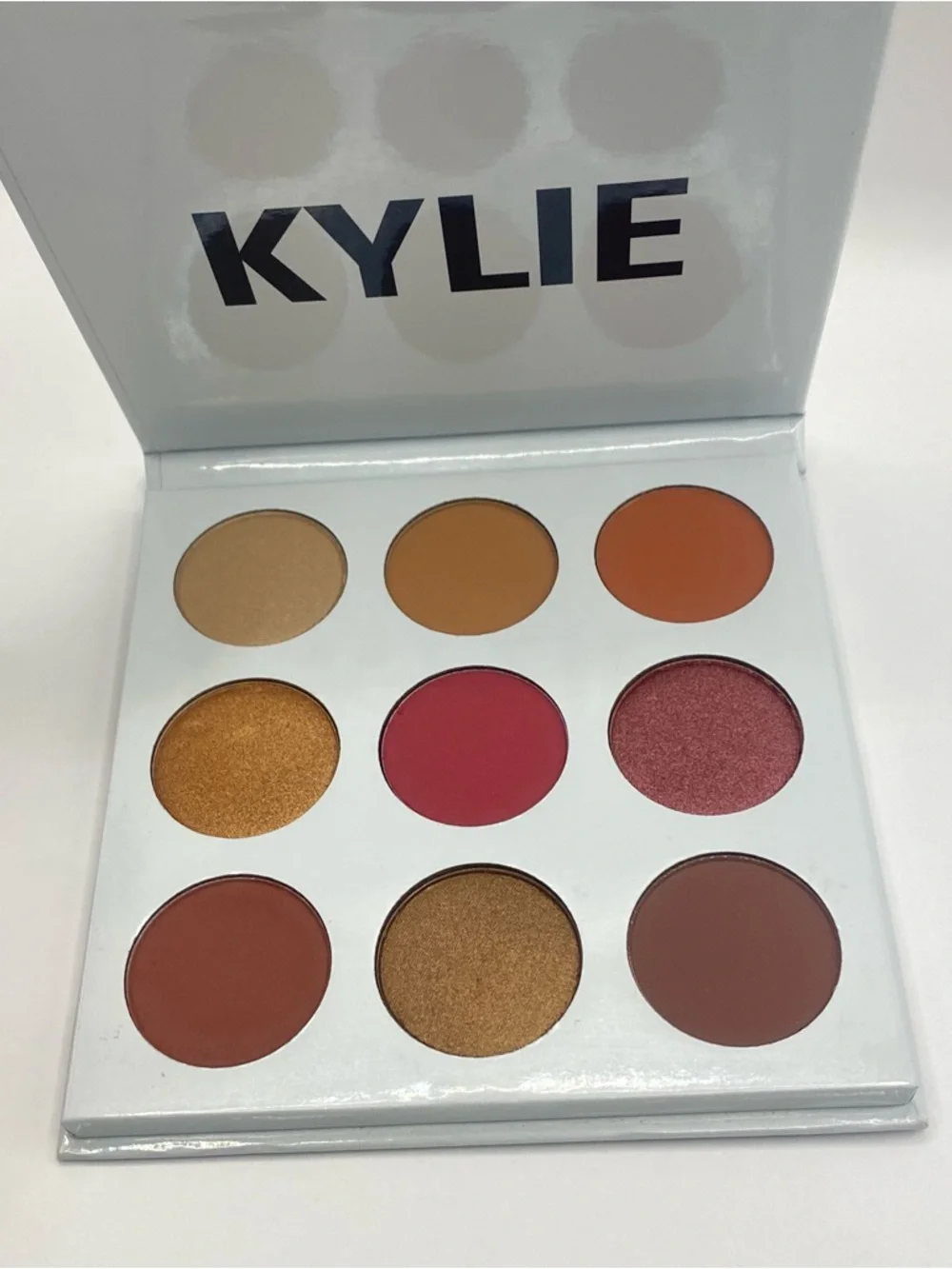 Kylie Cosmetics The‎ Burgundy Eyeshadow Palette
